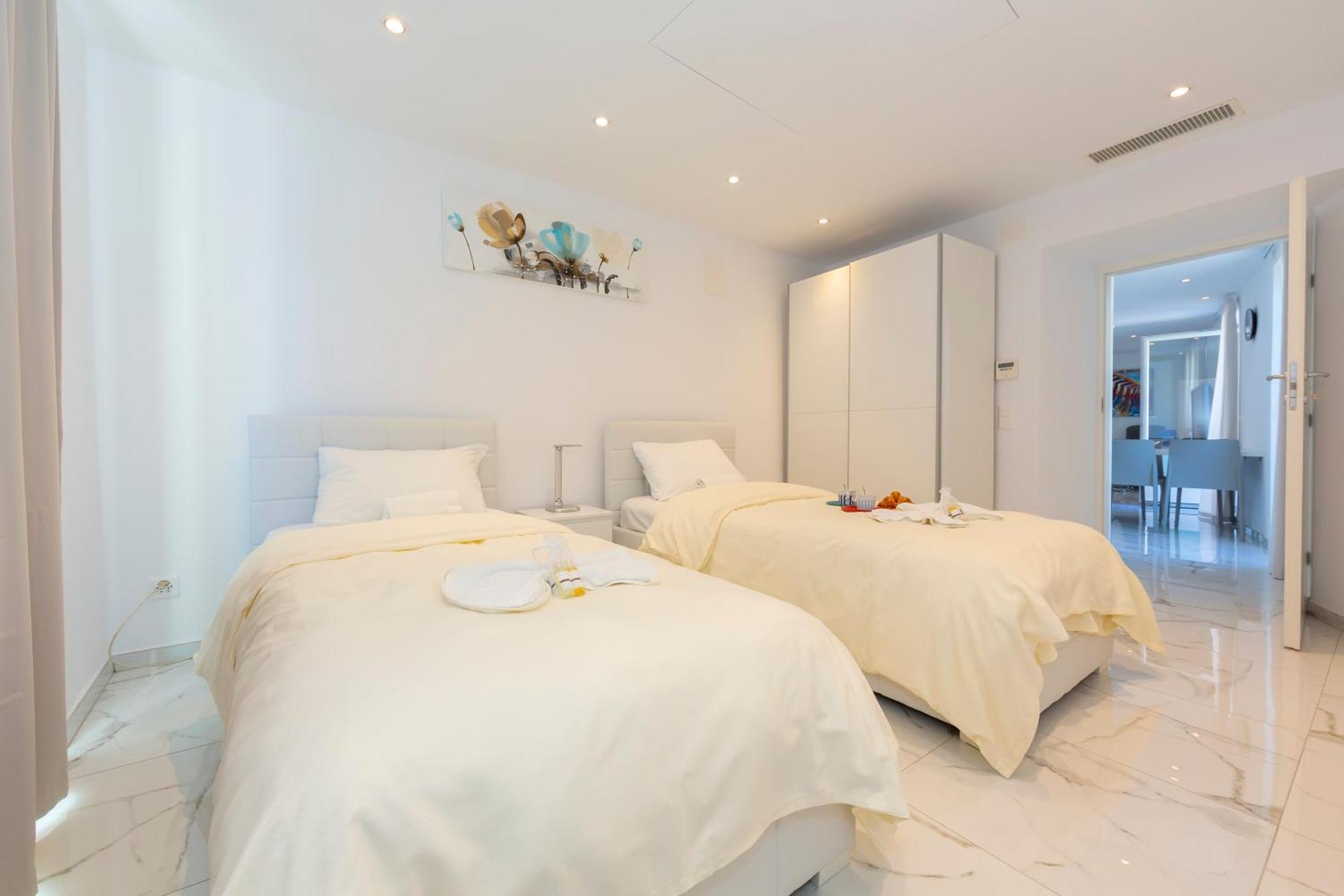 Yellow View Apartment - Happy Rentals Ronco sopra Ascona Zewnętrze zdjęcie