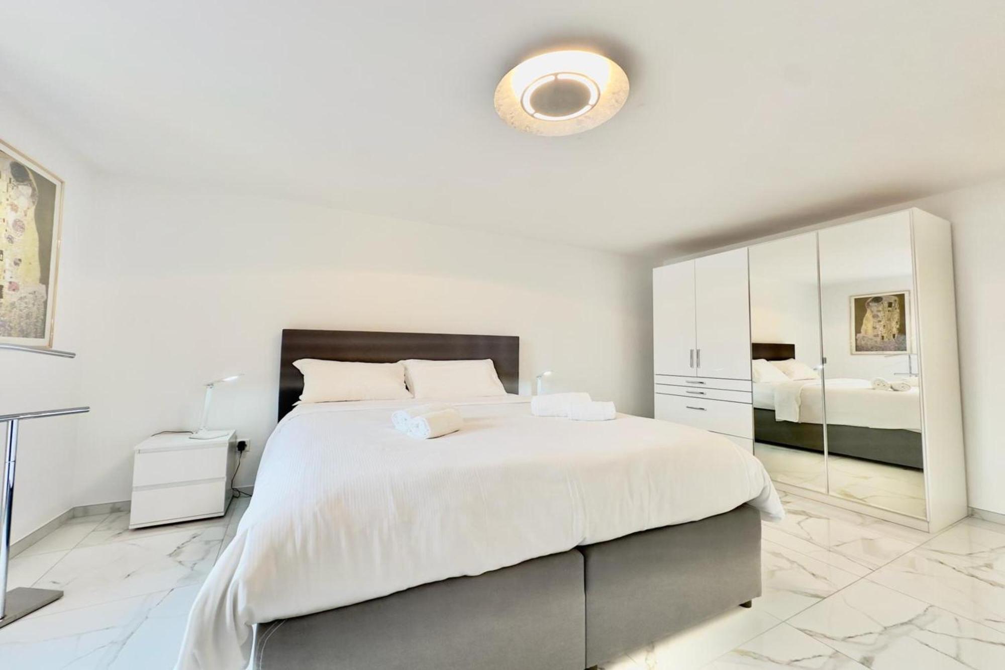 Yellow View Apartment - Happy Rentals Ronco sopra Ascona Zewnętrze zdjęcie